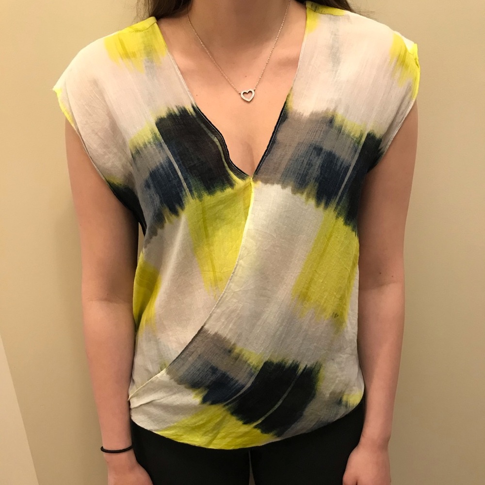 Bailey 44 Top